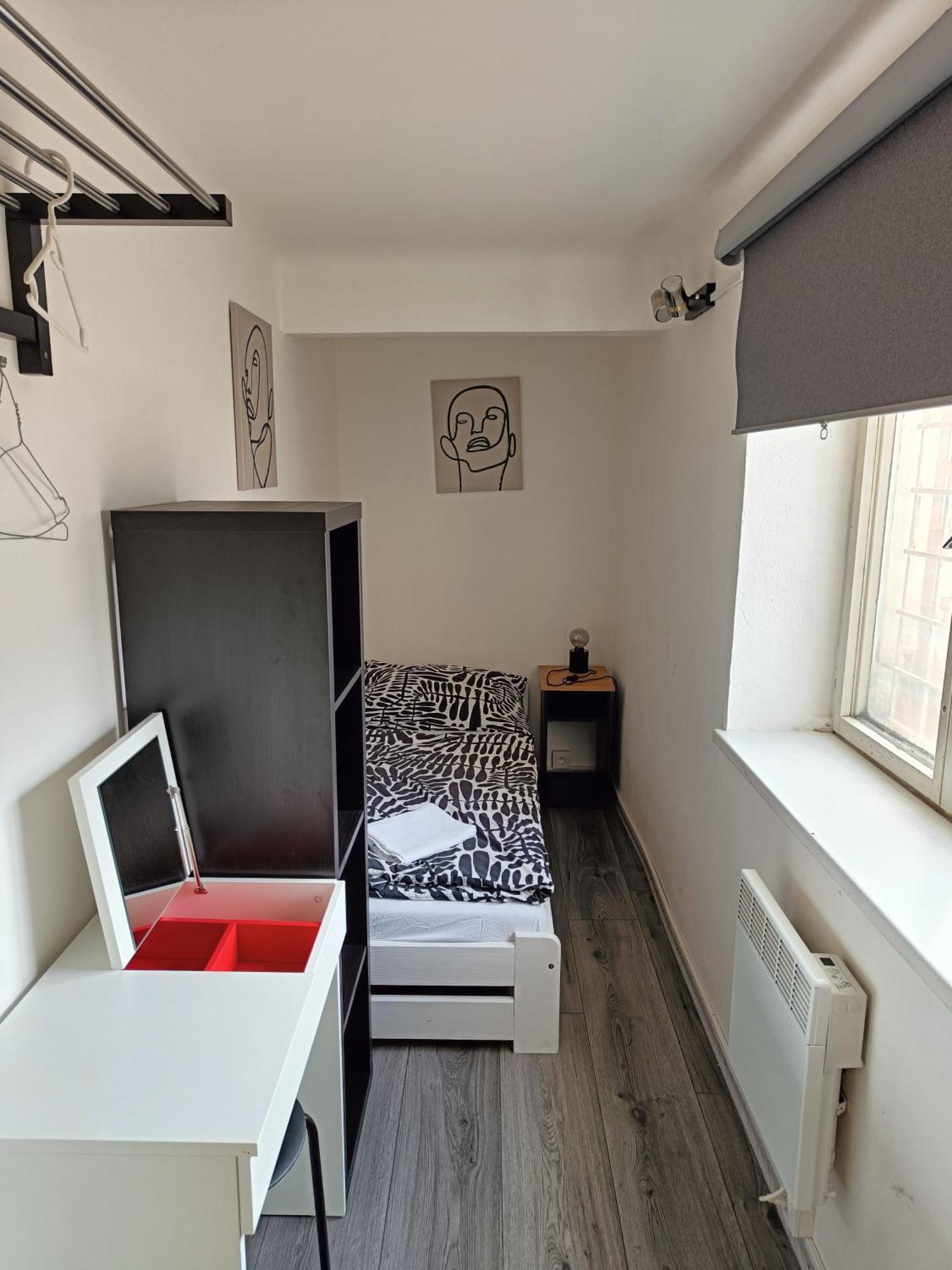A Plus Hostel - Centrum Prague Ngoại thất bức ảnh